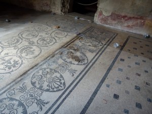 Pompeii-bath floor